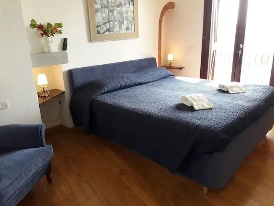 Apart Daire, 5 Yatak Odası