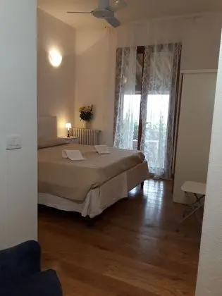 Apart Daire, 5 Yatak Odası