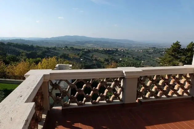 Deluxe Tek Büyük Yataklı Oda, 1 Yatak Odası, Banyolu/Duşlu, Bahçe Manzaralı