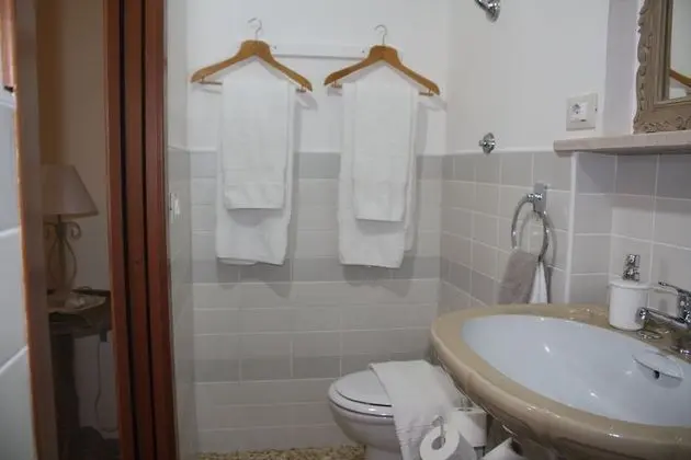 Deluxe Üç Kişilik Oda, Şehir Manzaralı