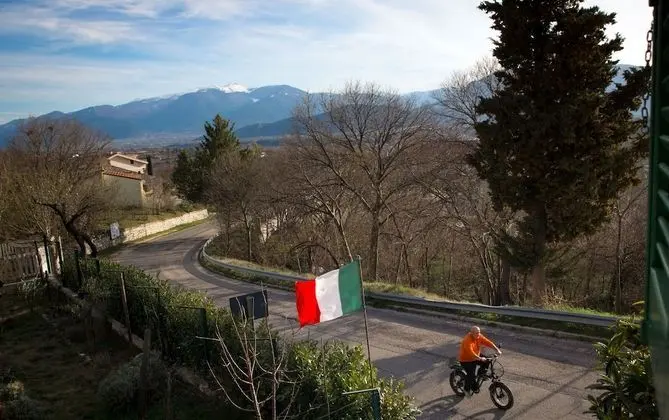 Tek Kişilik Oda, Bahçe Manzaralı