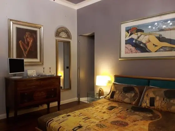 Deluxe Tek Büyük Yataklı Oda, Bahçe Manzaralı (Laura)