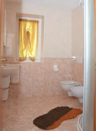 Standard Tek Büyük veya İki Ayrı Yataklı Oda