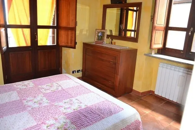 Tek Büyük Yataklı Oda, Ortak Banyo