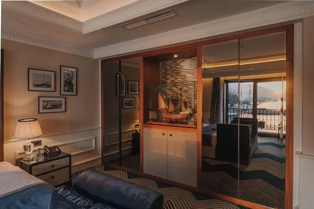 Deluxe Double Room with Sea View