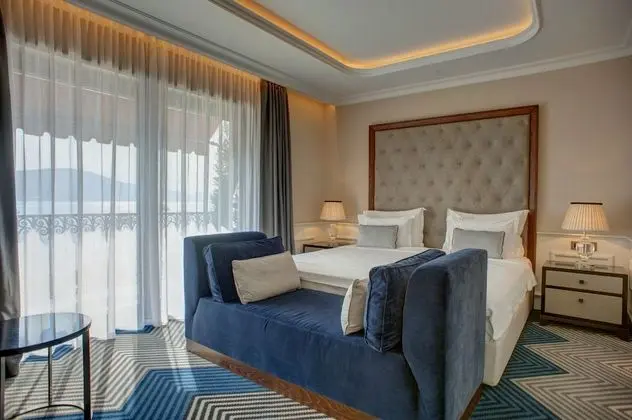 Premium Two-Bedroom Suite with Sea View