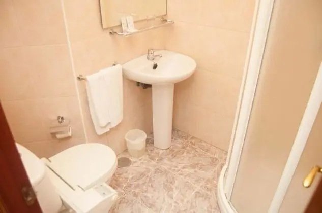 Tek Büyük Yataklı Oda