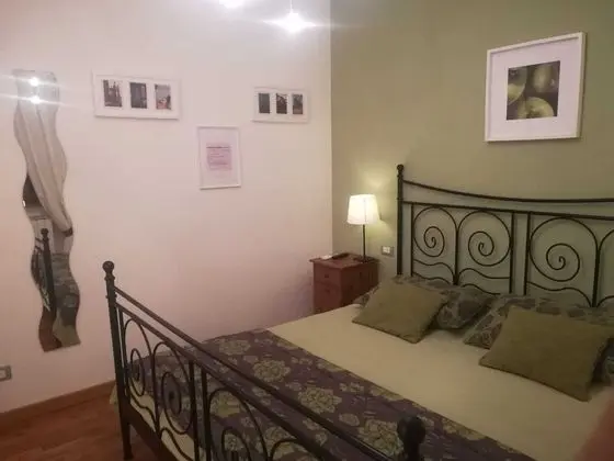 Üç Kişilik Oda (Arancio)
