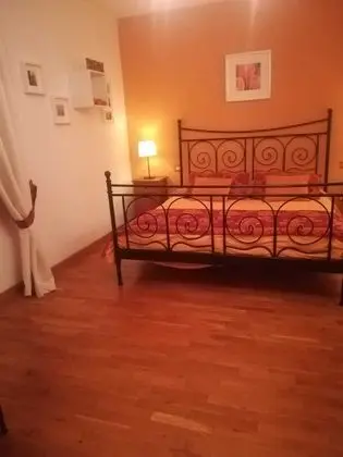 Üç Kişilik Oda (Arancio)