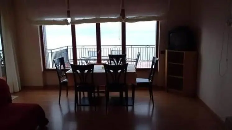Apart Daire, 1 Yatak Odası, Göl Manzaralı