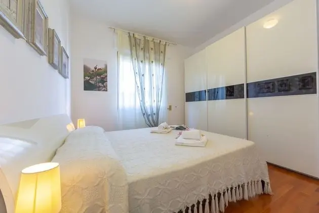 Family Apart Daire, Birden Çok Yatak, Dağ Yamacı (La Rosa Dei Venti Lake View Terrace)