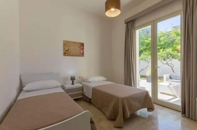 Deluxe Dört Kişilik Oda