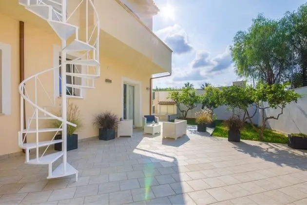 Deluxe Dört Kişilik Oda