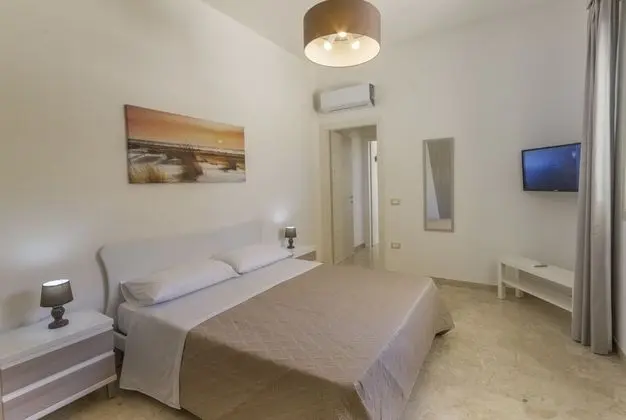 Deluxe Üç Kişilik Oda, Bahçe Manzaralı