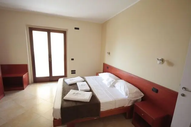 Tek Büyük Yataklı Oda, Balkon, Deniz Manzaralı