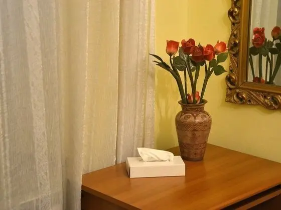 Üç Kişilik Oda