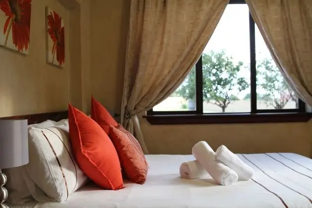 Comfort Tek Büyük Yataklı Oda, Bahçe Manzaralı