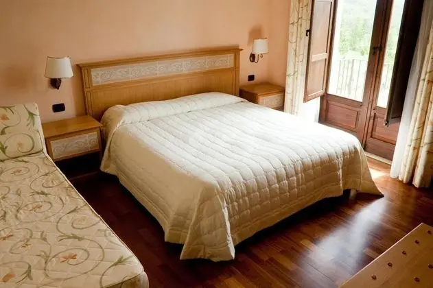 Tek Büyük veya İki Ayrı Yataklı Oda