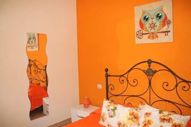 Tek Büyük Yataklı Oda, Banyolu/Duşlu (Arancione)