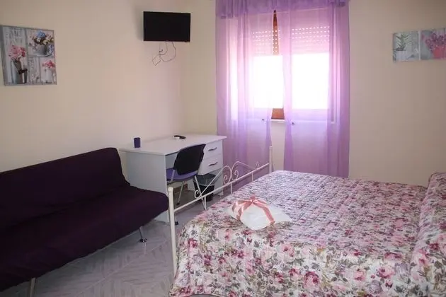 Tek Büyük Yataklı Oda, Özel Banyo (External - Violetta)