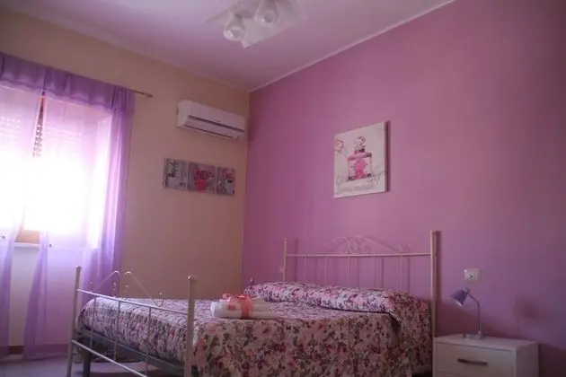 Tek Büyük Yataklı Oda, Özel Banyo (External - Violetta)