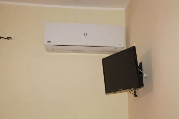 Tek Büyük Yataklı Oda, Özel Banyo (External - Violetta)