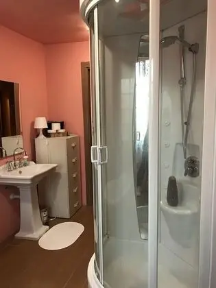 Deluxe Tek Büyük Yataklı Oda (3 guests)