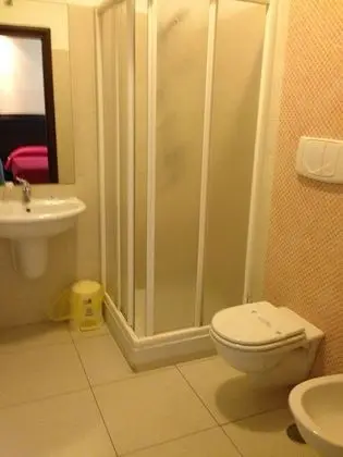 Classic Tek Büyük veya İki Ayrı Yataklı Oda, Avlu Manzaralı
