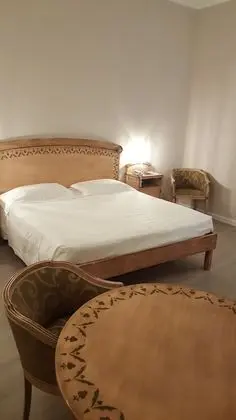 Üç Kişilik Oda