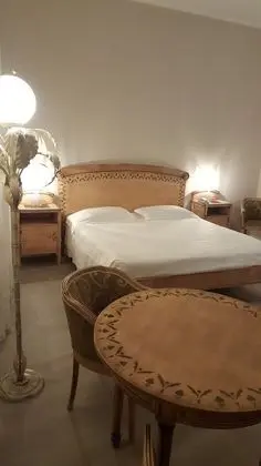 Üç Kişilik Oda
