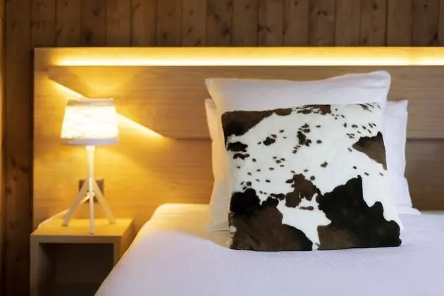 Comfort Tek Büyük veya İki Ayrı Yataklı Oda