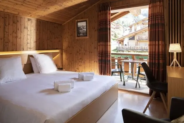 Comfort Tek Büyük veya İki Ayrı Yataklı Oda