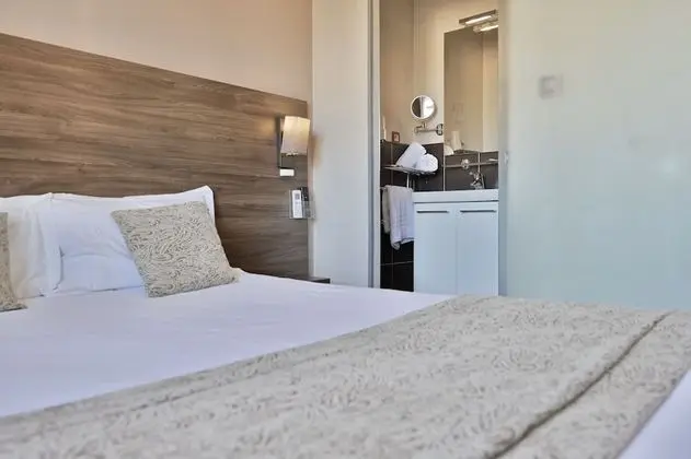 Comfort Tek Büyük veya İki Ayrı Yataklı Oda, Özel Banyo