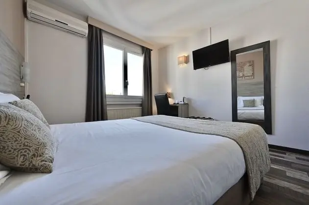 Comfort Tek Büyük veya İki Ayrı Yataklı Oda, Özel Banyo