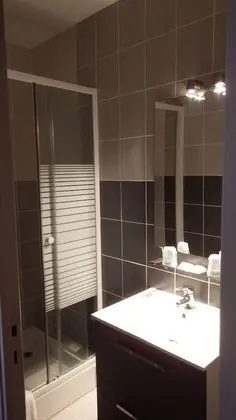 Comfort Tek Büyük veya İki Ayrı Yataklı Oda, Özel Banyo