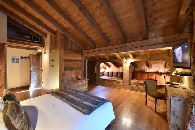 Superior Tek Büyük Yataklı Oda