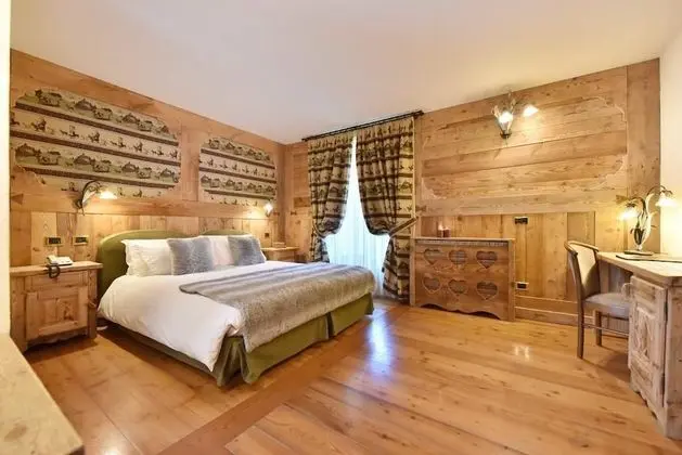 Superior Tek Büyük Yataklı Oda