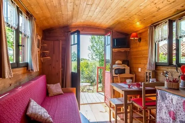 Romantic Büyük Yataklı Tek Kişilik Oda, 1 Çift Kişilik Yatak