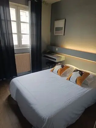 Standard Tek Büyük Yataklı Oda