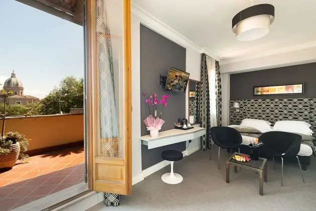 Superior Tek Büyük veya İki Ayrı Yataklı Oda, 1 Çift Kişilik veya 2 Tek Kişilik Yatak, Balkon