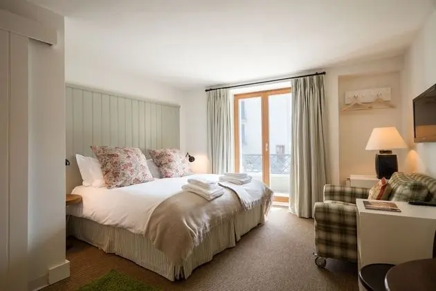 Apart Daire (Pocket Watch)