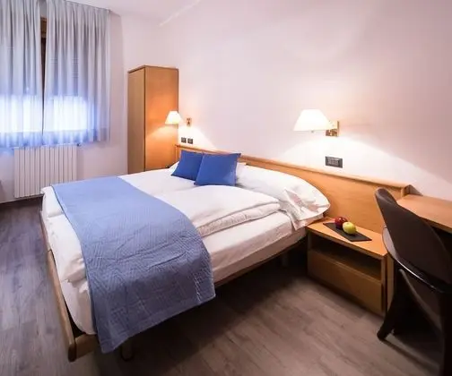 Tek Büyük veya İki Ayrı Yataklı Oda