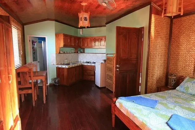 Caalan Apartments