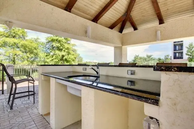 Daire, Birden Çok Yatak, Balkon, Bahçe Manzaralı