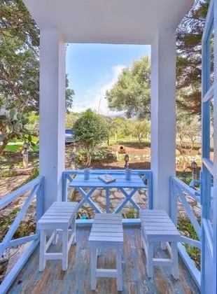 Triple, Bahçe Manzaralı