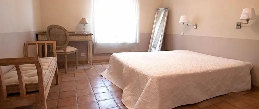 Tek Büyük Yataklı Oda (Arum)