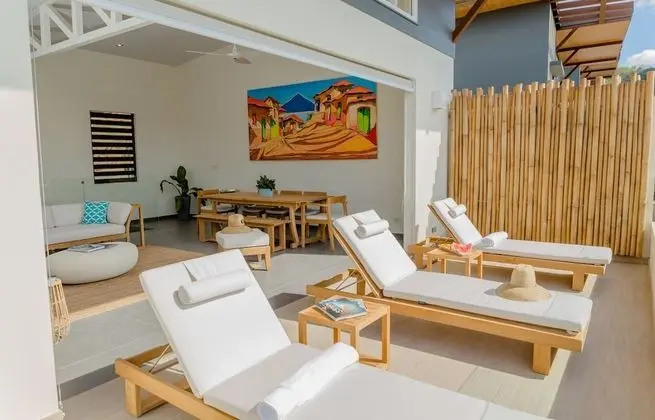 Exclusive Villa, 4 Yatak Odası, Kişiye Özel Havuzlu, Deniz Manzaralı