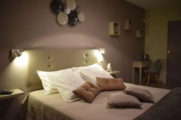 Tek Büyük Yataklı Oda (Brume d'ete)