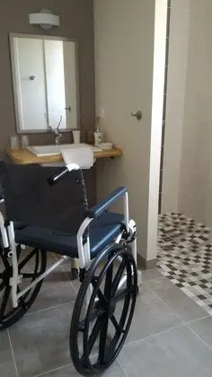 Tek Büyük Yataklı Oda (Brume d'ete)