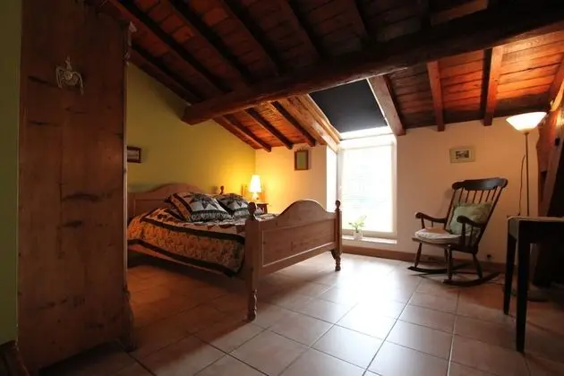 Tek Büyük Yataklı Oda (Minervoise)